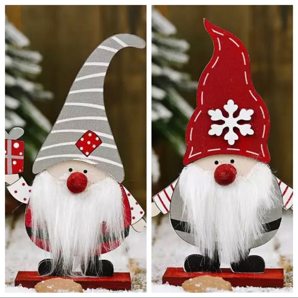 440 - FREE STANDING GNOMES